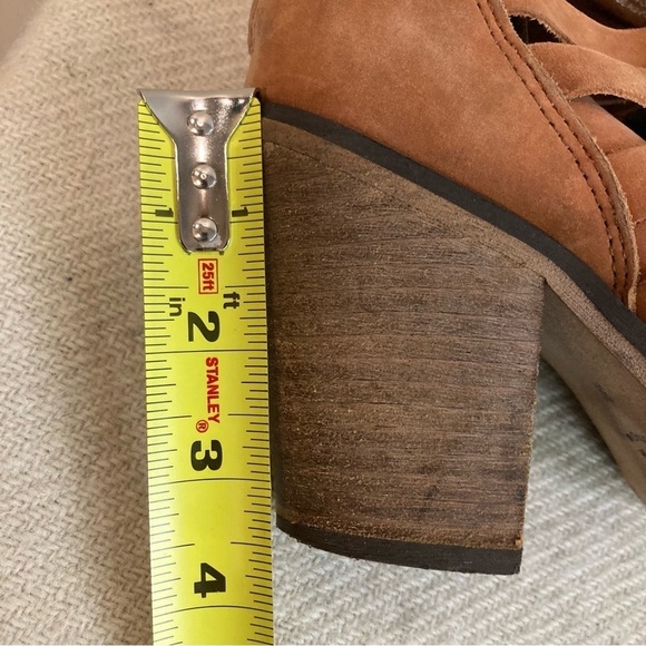 FREE PEOPLE SZ 38 Hybrid  Stacked Heel Strappy Back Zipper Ankle Boots Booties - Picture 9 of 11